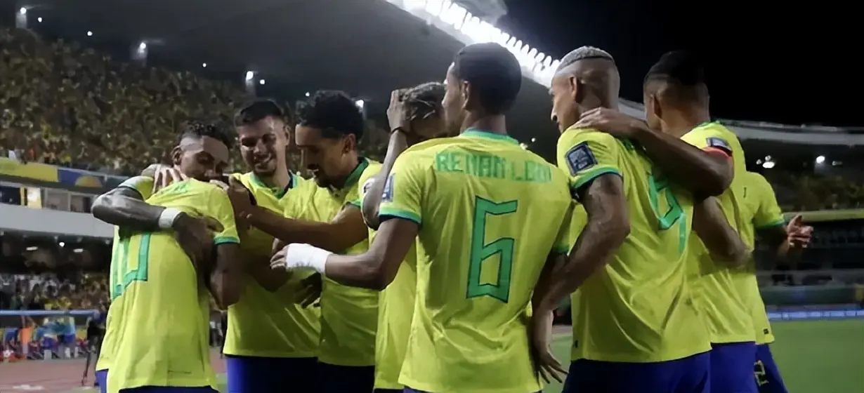 做出关键扑 做出关键扑