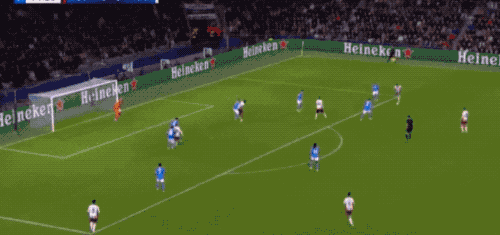 甲的卫冕冠 甲的卫冕冠