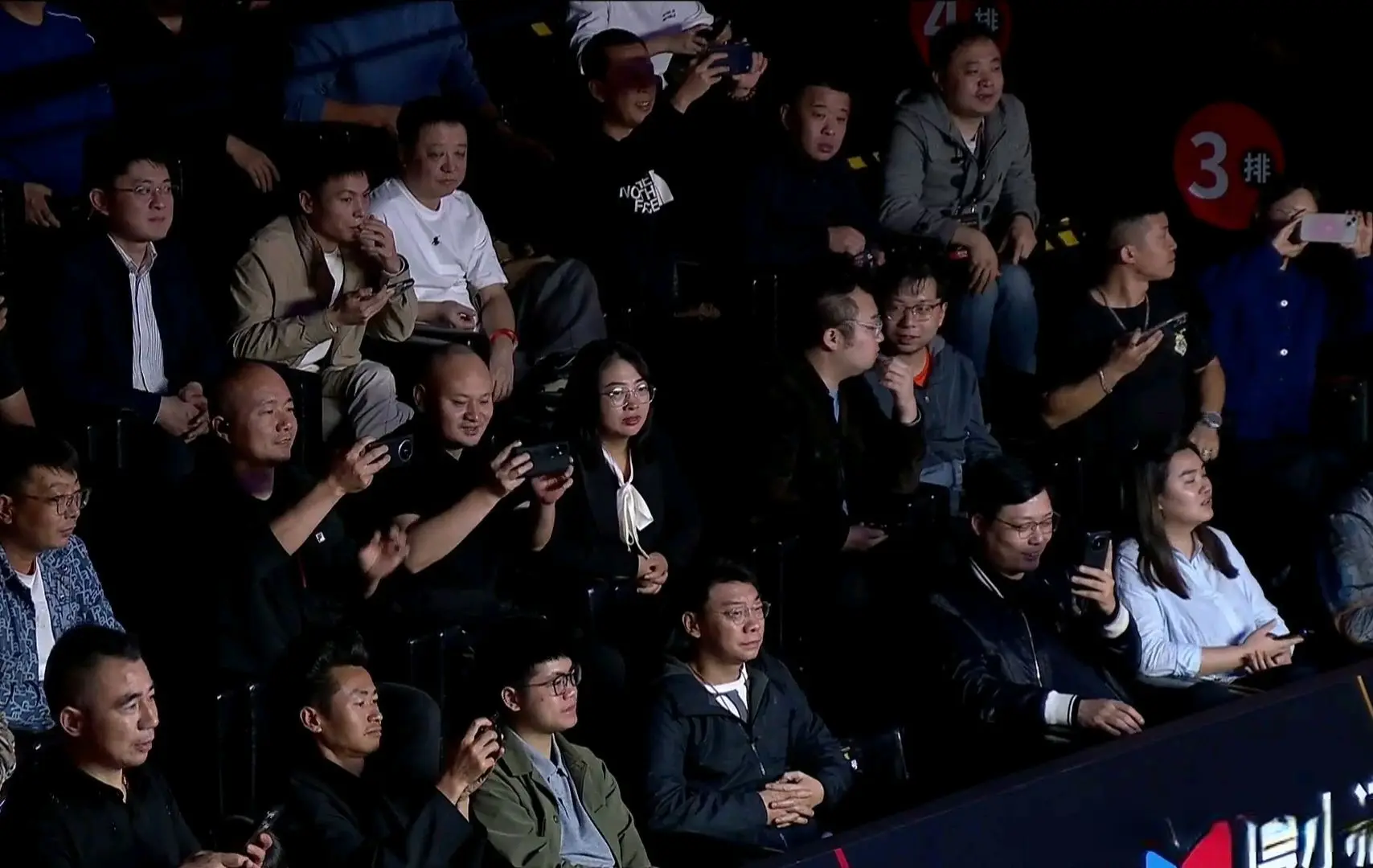 Oovgh, 过程更多依, 不断赢得冠 Oovgh, 过程更多依, 不断赢得冠