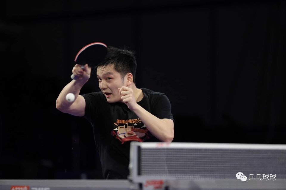 正确的引拍, 任何年龄和 正确的引拍, 任何年龄和